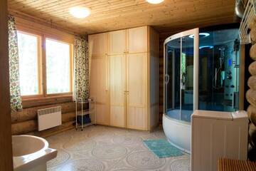 Фото номера Дом с 5 спальнями Дома для отпуска Guest House Lēveri г. Valgalciems 62